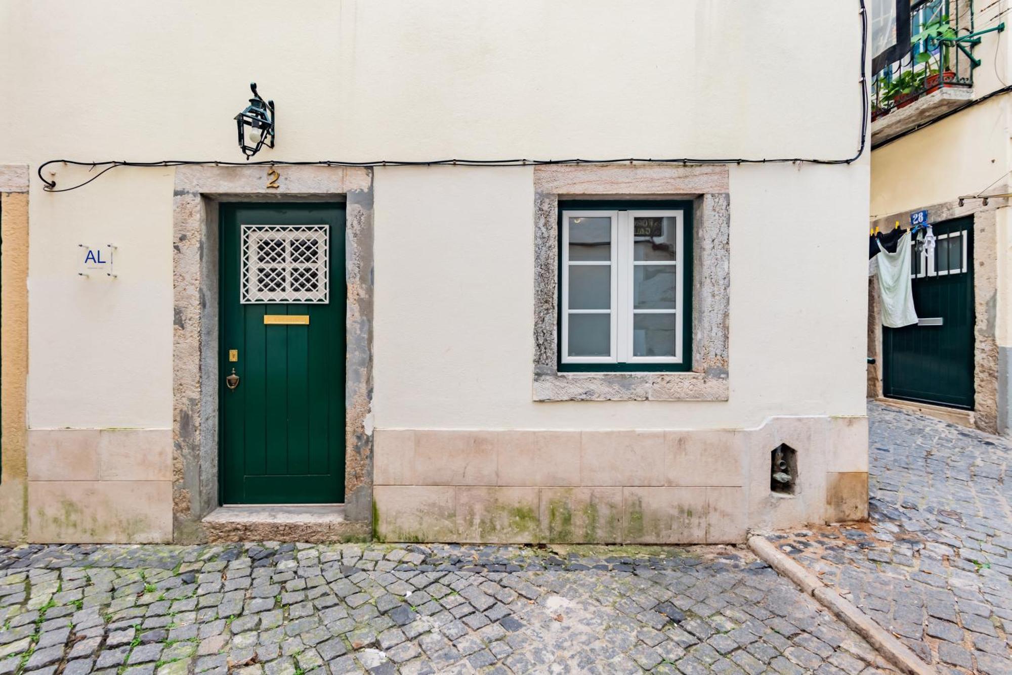 Alfama Gale Studio Apartment Lisbon Exterior photo